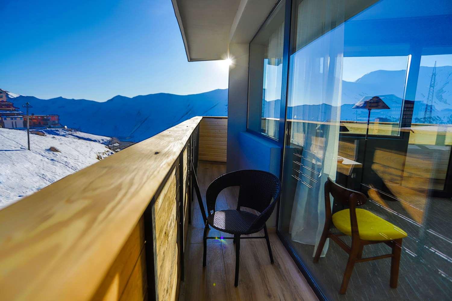 Best Western Gudauri Exterior foto